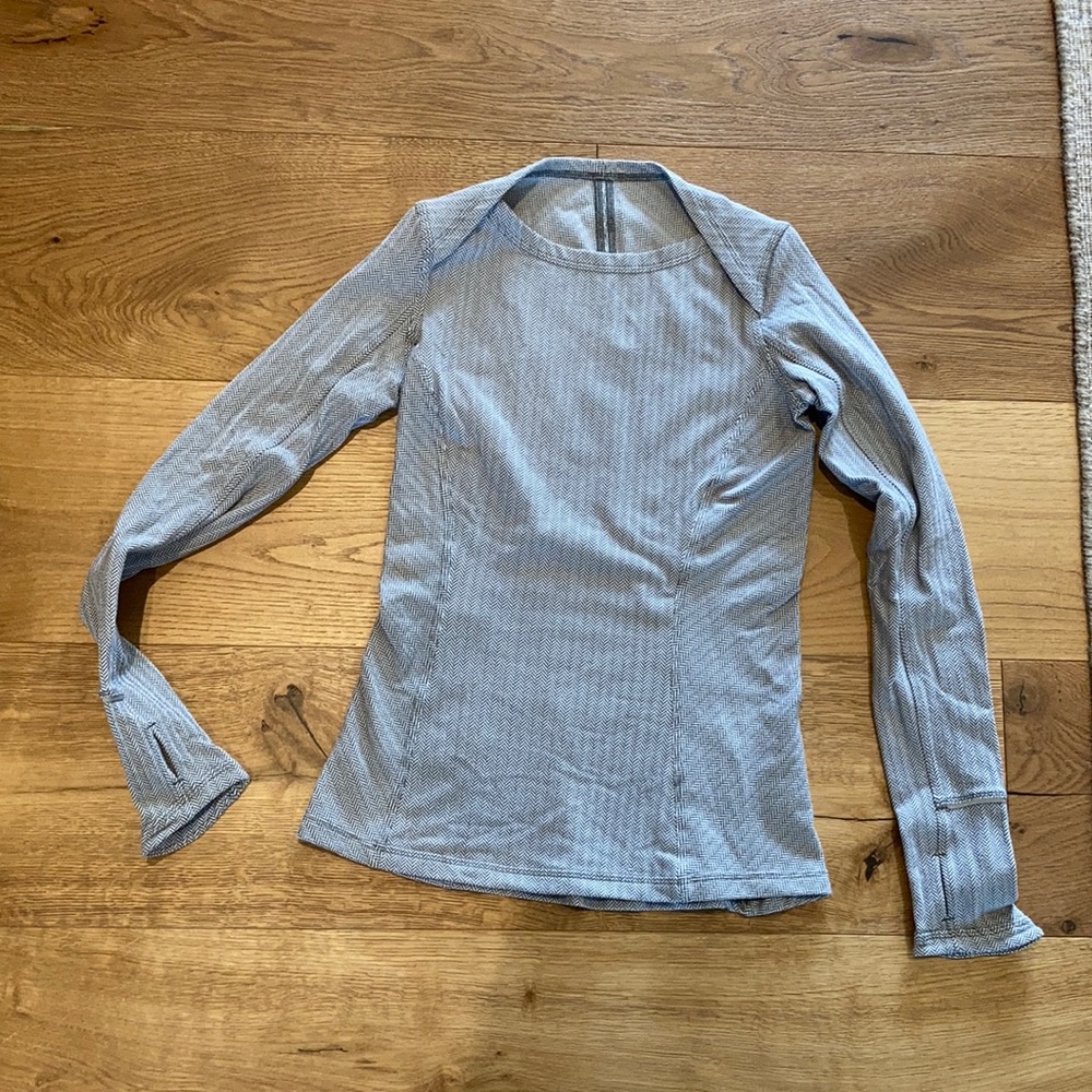 Lululemon Yoga top